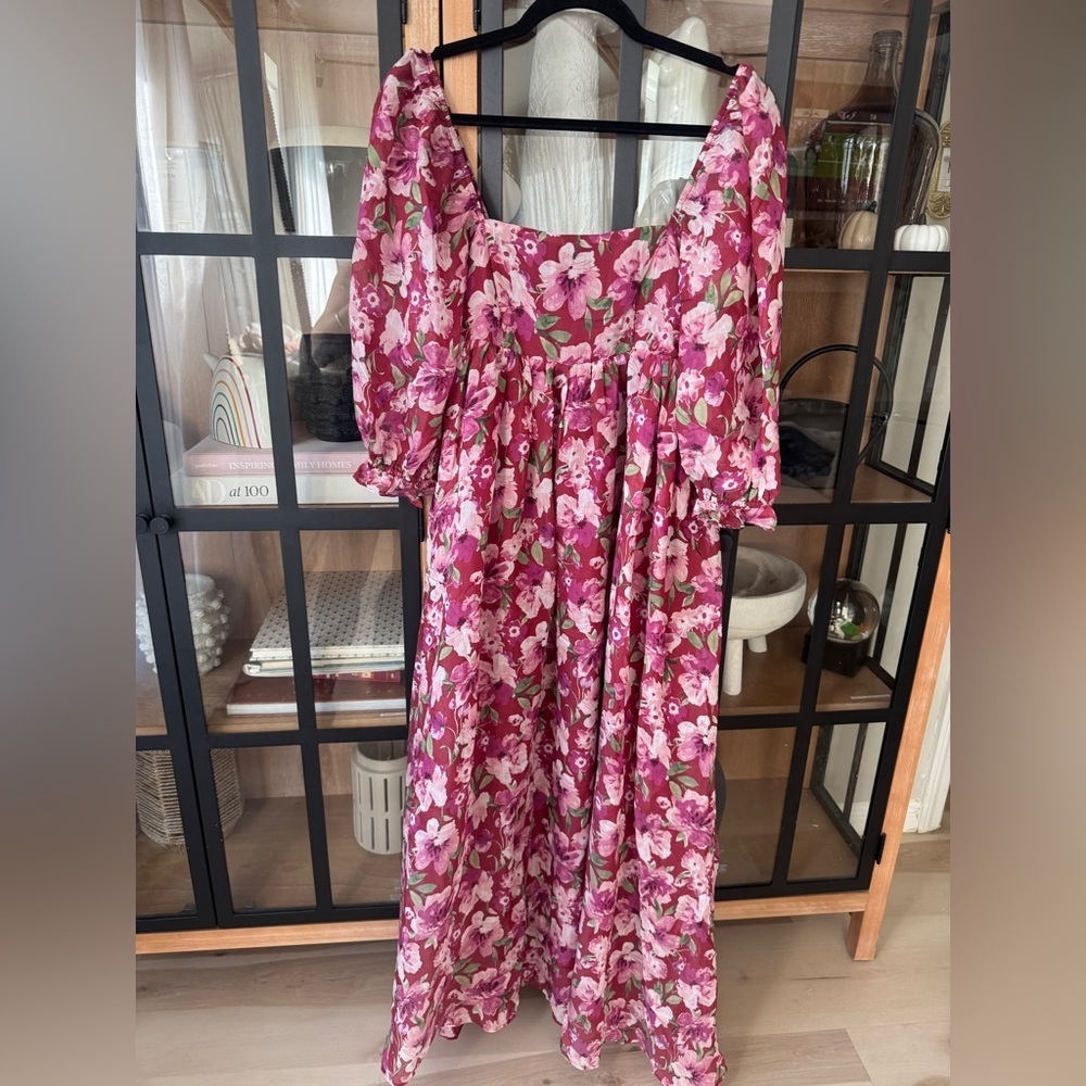 NWT Storia floral maxi dress wedding guest puff sleeve square neck burgundy